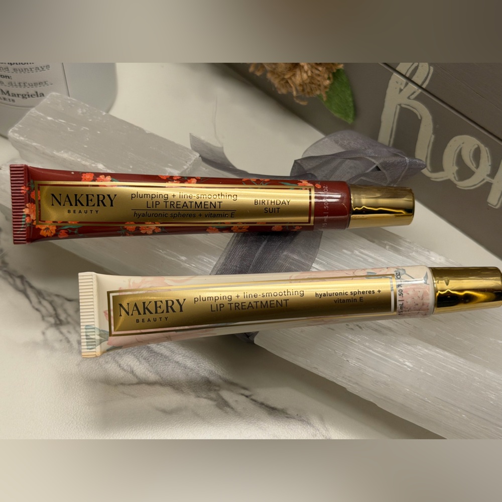 2 Plumping + Line-Smoothing Lip Treatment